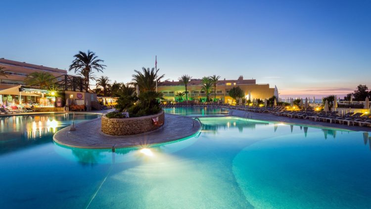 Zwembad Sirenis Seaview Country Club - Ibiza